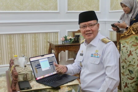 Gubernur Bengkulu, Rohidin Mersyah. MC