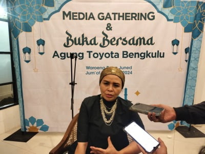 BM AGUNG TOYOTA BENGKULU MERIANI 

FOTO/BN