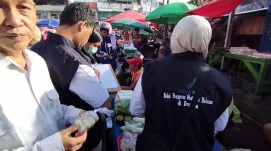 BPOM Lakukan Sidak, 37 Sampel Makanan Diambil