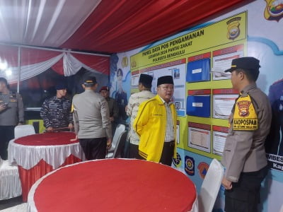 GUBERNUR BERSAMA KAPOLDA BENGKULU LAKUKAN PENGECEKAN POS TERPADU LEBARAN 2024

FOTO/BN