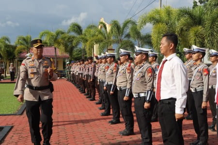 Apel Pasukan Ops Ketupat Nala Pengamanan Idul Fitri