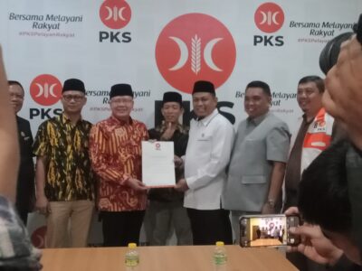 Rohidin Mersyah Resmi Mendaftar Sebagai Bakal Calon Gubernur ke PKS