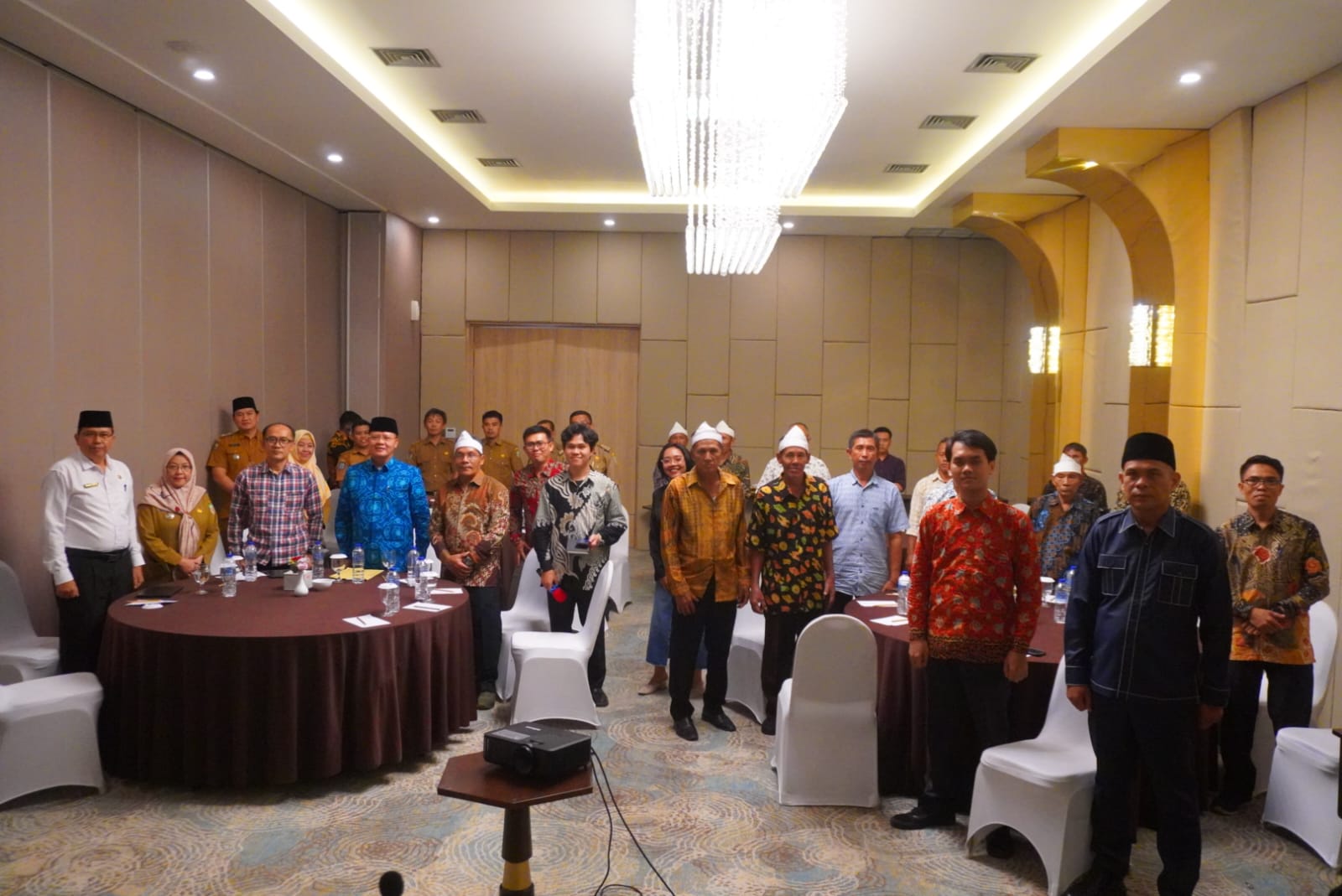 Peduli Masyarakat Adat Enggano, Gubernur Rohidin Dorong Percepatan Pembuatan Perda