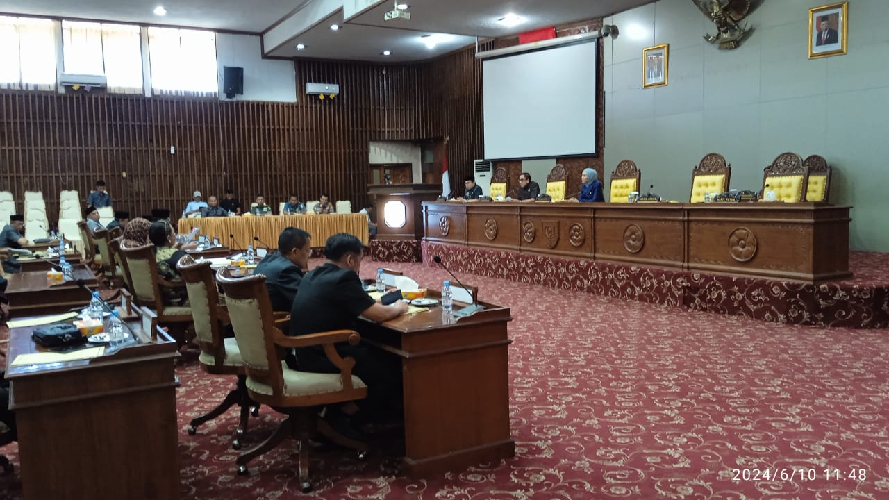 Dewan Minta Raperda Disabilitas dan Pesantren Segera Disahkan