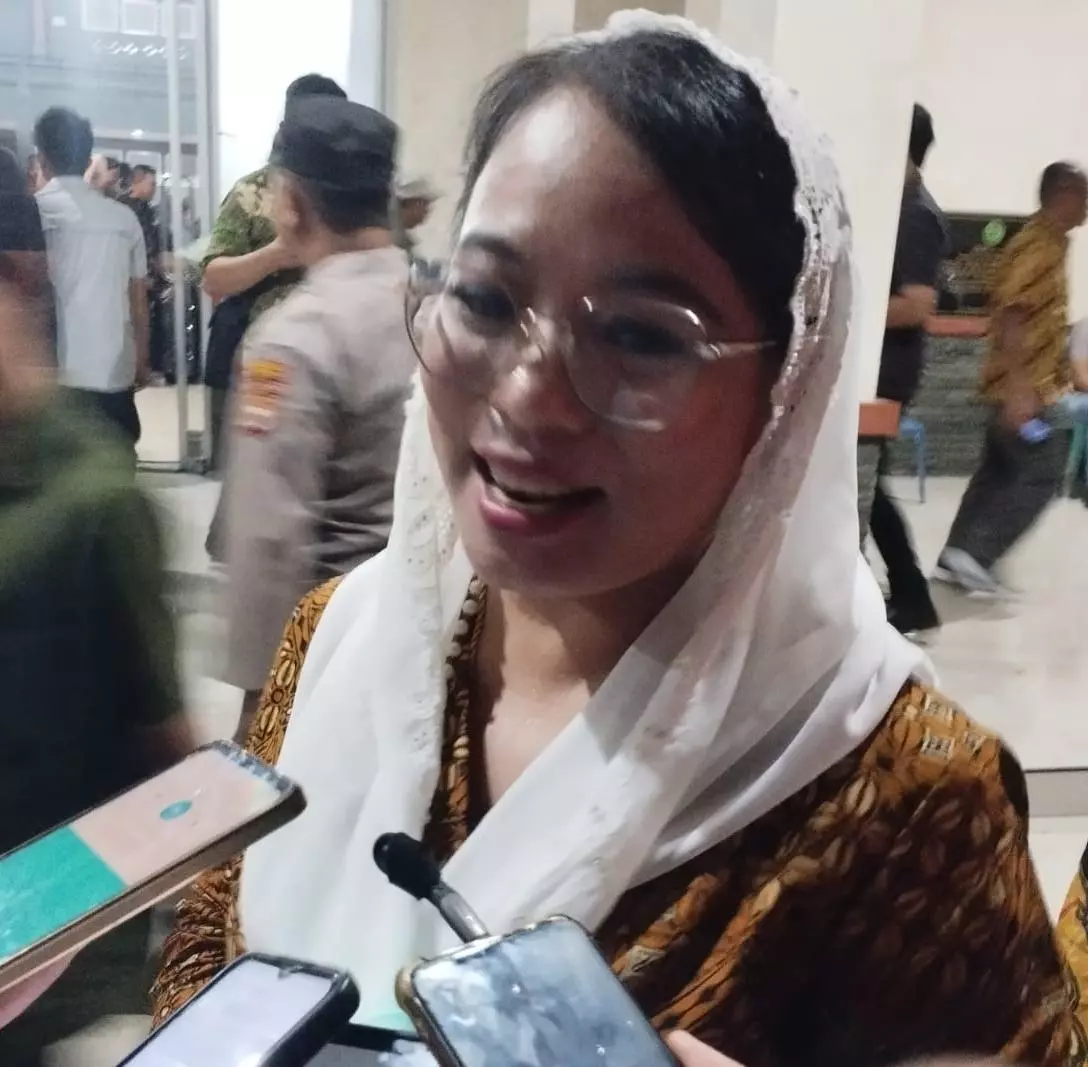 Senator Terpilih dari Bengkulu Apresiasi Pertunjukan Wayang Kulit PMJB