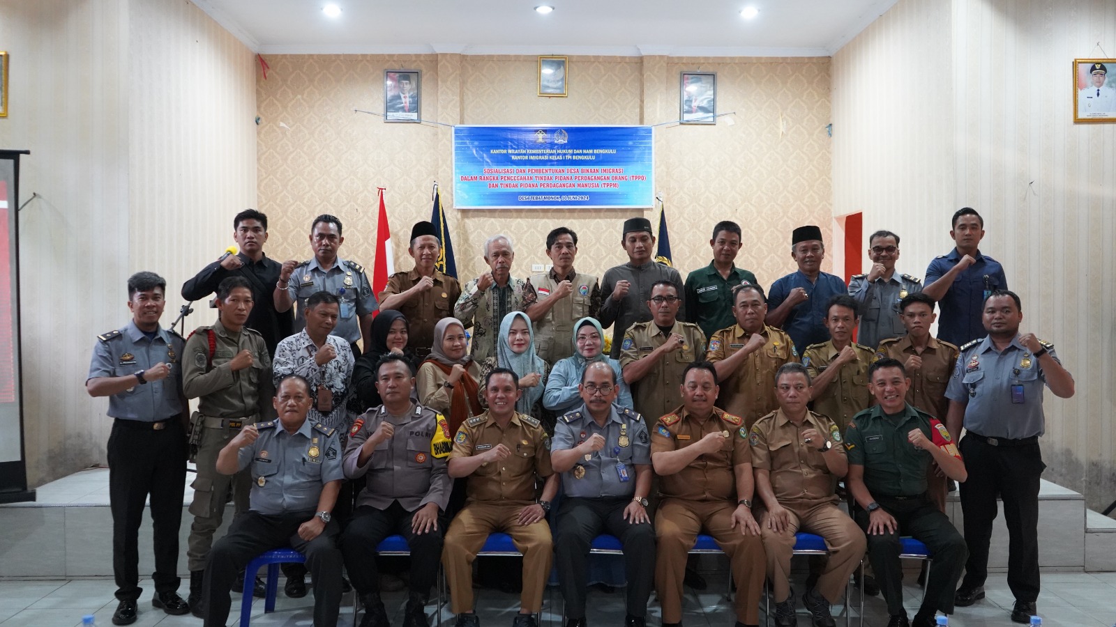 Kantor Imigrasi Kelas I TPI Bengkulu Sosialisasi dan Pembentukan Desa Binaan di Desa Tebat Monok
