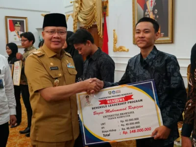Pemprov Bengkulu Kucurkan Rp 1.3 Miliar untuk Beasiswa Leadership Program