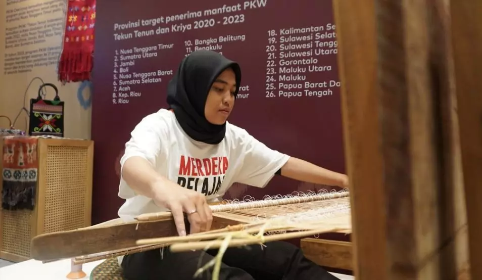 Lulusan Vokasi Makin Diminati Dunia Kerja