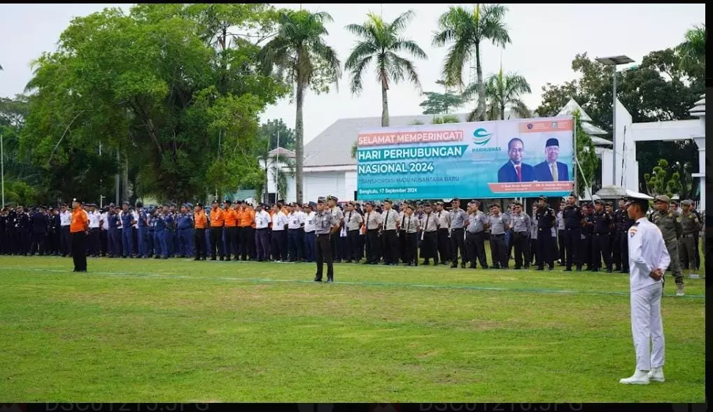 Pegawai Kantor Imigrasi Kelas I TPI Bengkulu Ikuti Upacara Peringatan Hari Perhubungan Nasional Tahun 2024