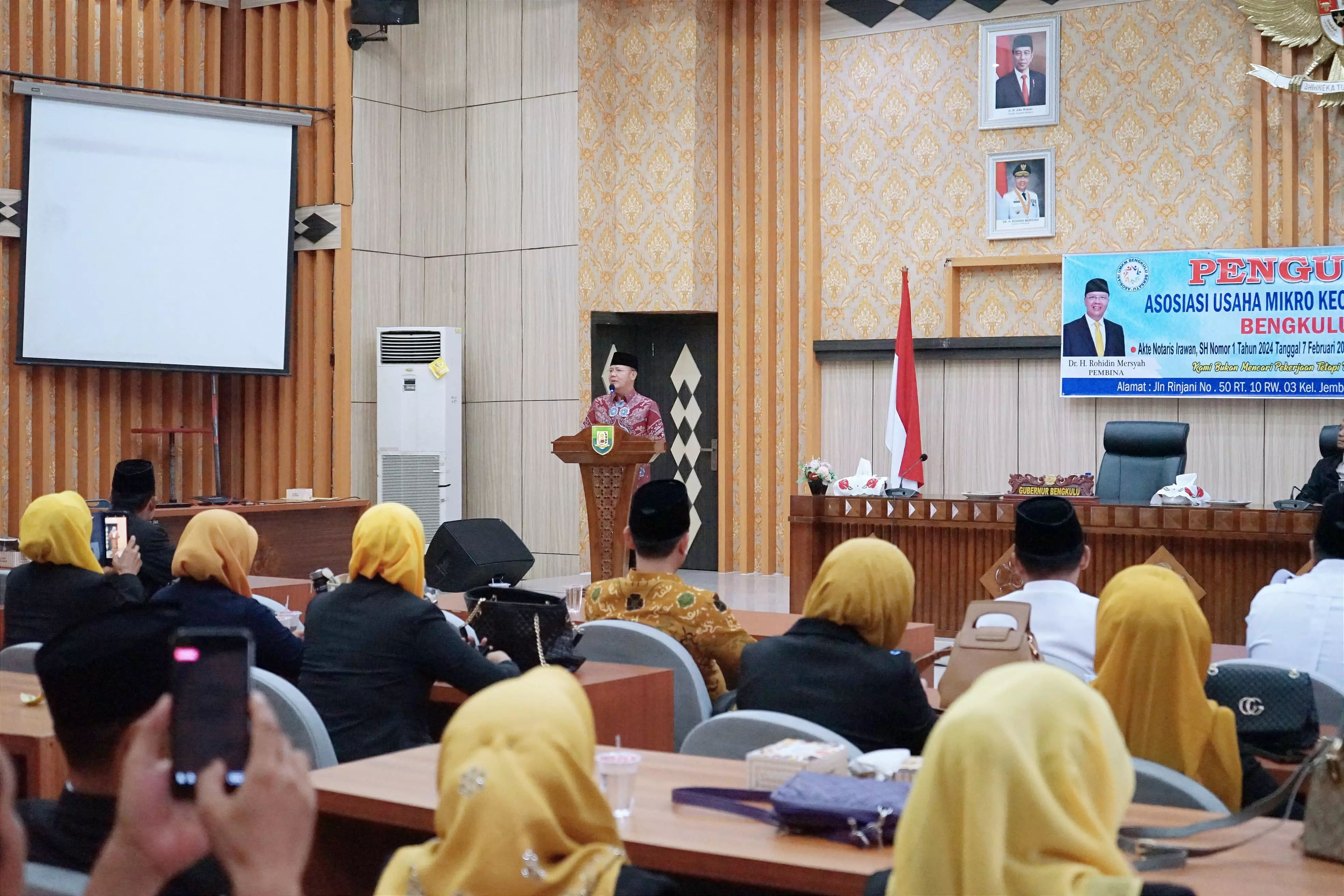 Gubernur Jamin Pekerja Non-Formal Ada BPJS Ketenagakerjaan
