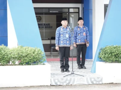 Kantor Imigrasi Kelas I TPI Bengkulu Gelar Upacara Bendera Peringatan Hari Pahlawan