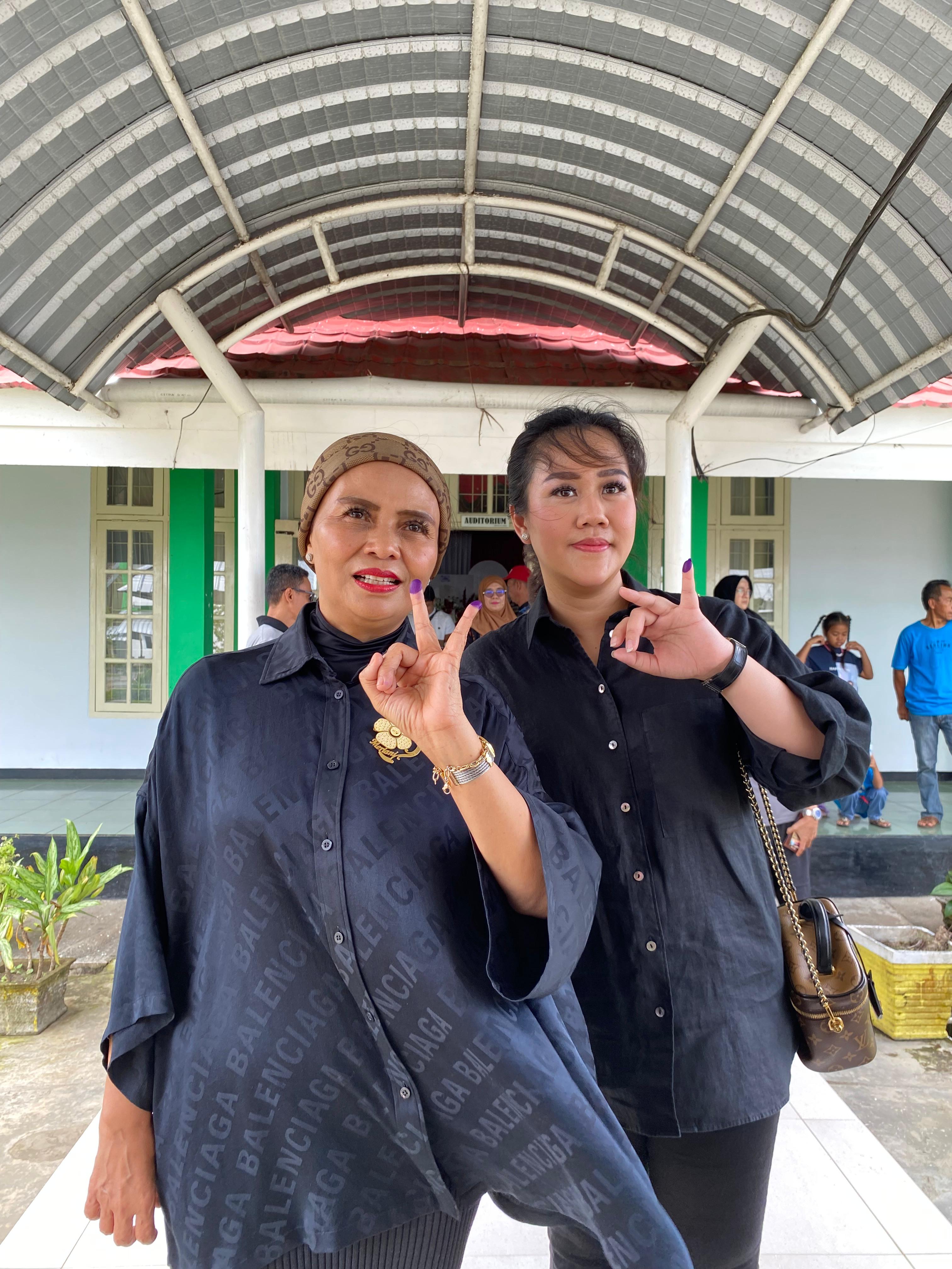 Ditemani Putri Tercinta, Meriani Yakin Raih Suara Terbanyak