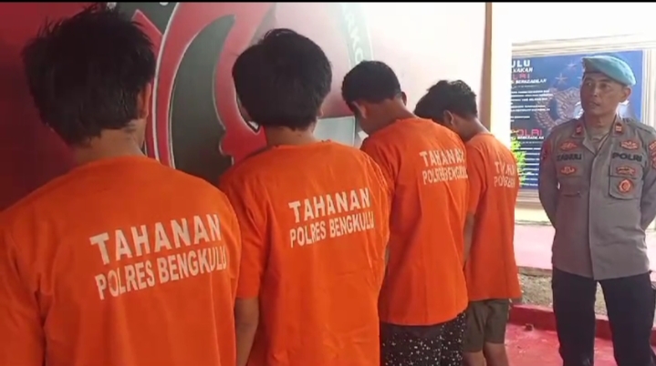 5 Tersangka Narkoba Diringkus Polisi, 2 Orang Kakak Adik
