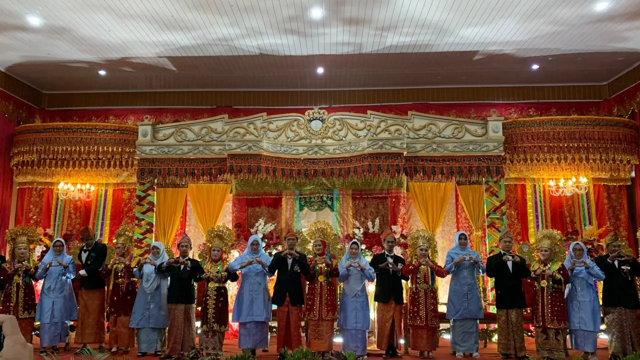 Tujuh Calon Pengantin di Kota Bengkulu Ikuti Program Nikah Massal, Satu Diantaranya Masih Berusia 20 Tahun