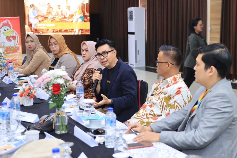Pimpinan Wilayah Sumatera BTPN Syariah, Vicky Agus Setiawan dalam media briefing di Bengkulu, Kamis (14/11/2024).