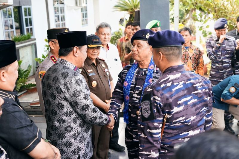 Plt Gubernur Rosjonsyah Sambut Kunjungan Kerja Komandan Lantamal II Padang