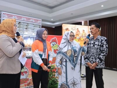 Bangganya Ibu Meliyani dan Pak Syafril, Orang Tua Selvira yang Memberi Inspirasi Remaja Bengkulu