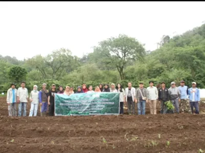 Forest Guardian Bengkulu: Pemuda Pelopor Pemulihan Hutan TNKS