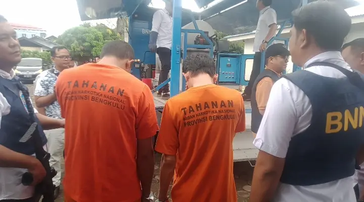 BNNP Bengkulu Musnahkan Sabu-sabu Asal Aceh, Dua Tersangka Diamankan