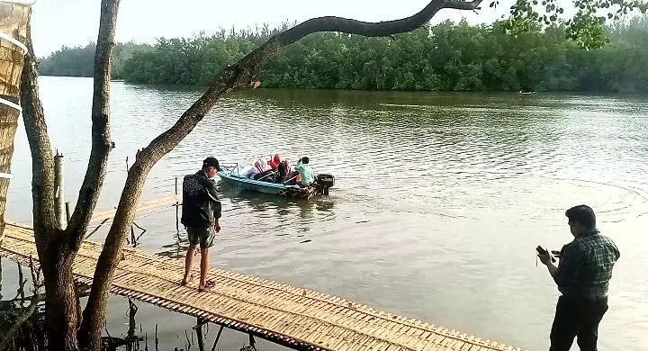 Speed Boat Wisata New Jenggalu