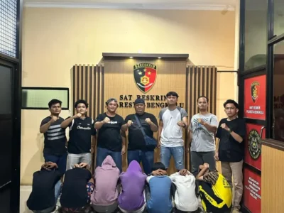 Gengster “Dendam Ceria” Dibekuk: Tujuh Remaja Bengkulu Ditangkap, Pamer Samurai di Medsos