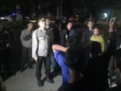 Polisi Gerebek Puluhan Remaja di Pantai Jakat, Ada yang Masih SD