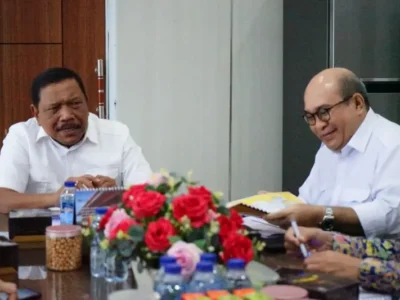 Wakil Gubernur Bengkulu, H. Mian, dalam Rapat Koordinasi bersama Kepala Balai Pelaksanaan Jalan Nasional (BPJN) Bengkulu di ruang kerjanya, Rabu (26/02).