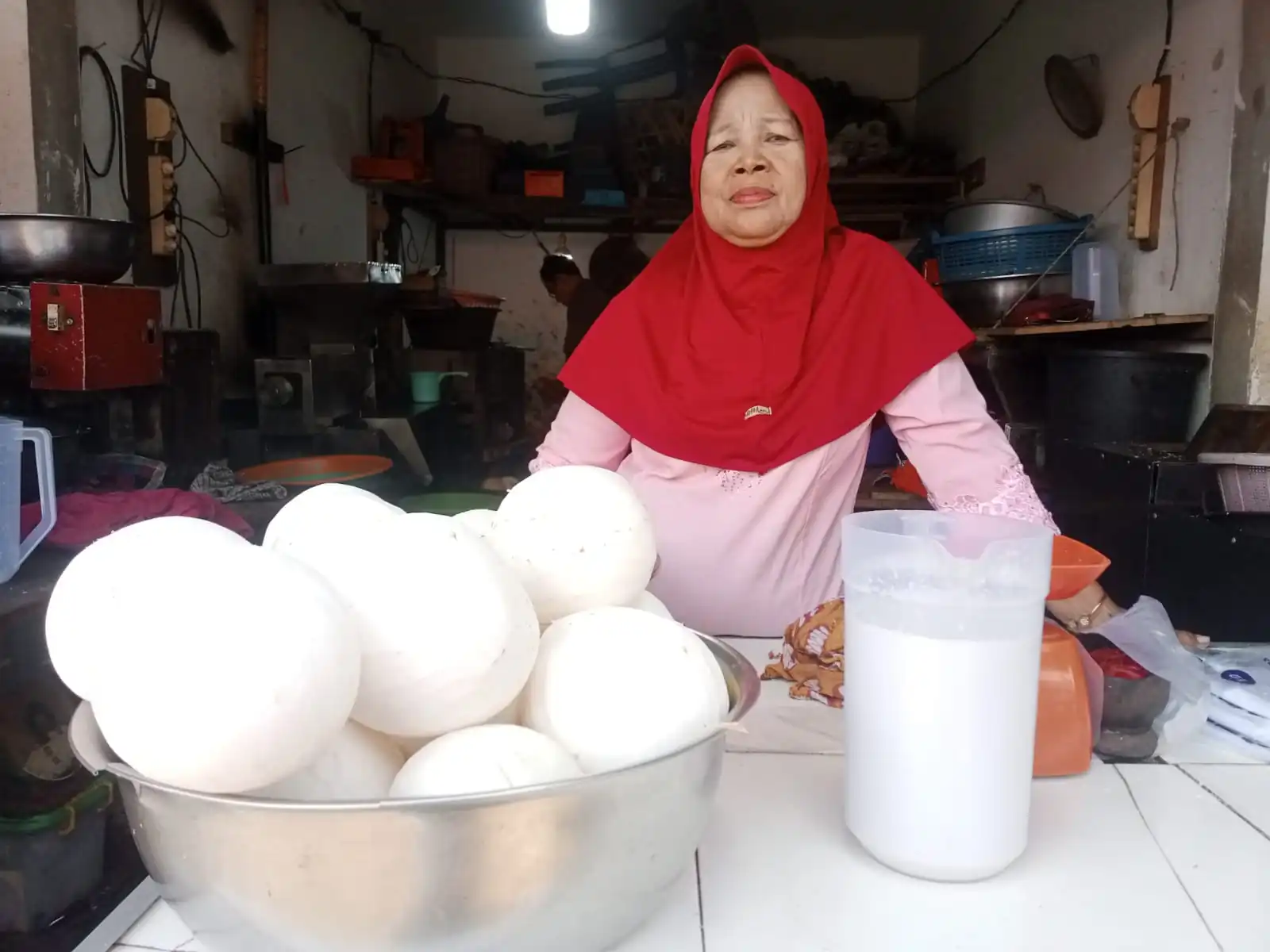 Giliran Harga Santan Melonjak Naik Selama Ramadan