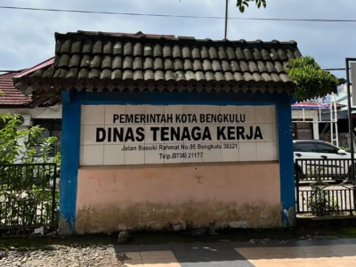 Seluruh Perusahaan di Kota Bengkulu Wajib Berikan THR pada Karyawan