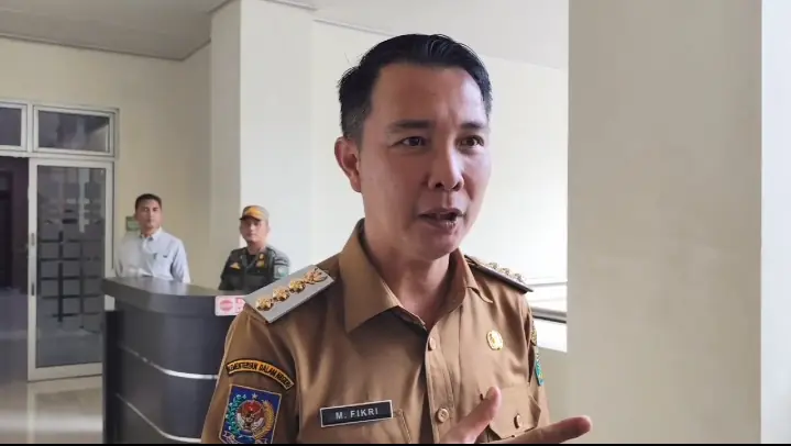 Bupati Rejang Lebong Sidak Kantor Lurah, Temukan Dua Kantor Kosong Saat Jam Dinas