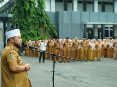Gubernur Bengulu, Helmi Hasan