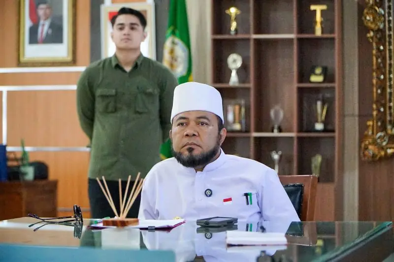 Gubernur Bengkulu Helmi Hasan