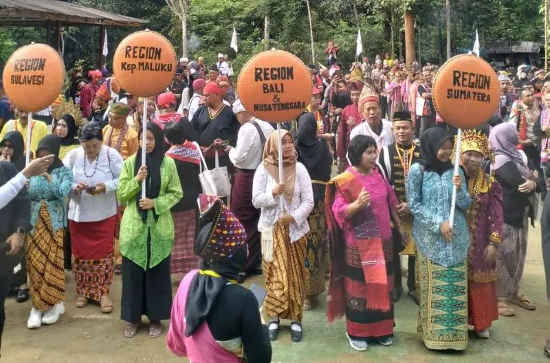 Ilustrasi Masyarakat Adat