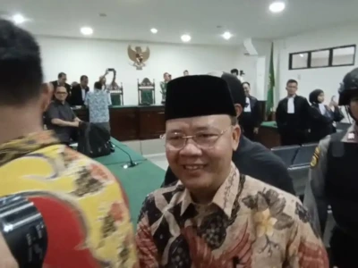 Eks Gubernur Bengkulu Rohidin Mersyah Akui Kesalahan dan Minta Maaf di Sidang Perdana Kasus OTT