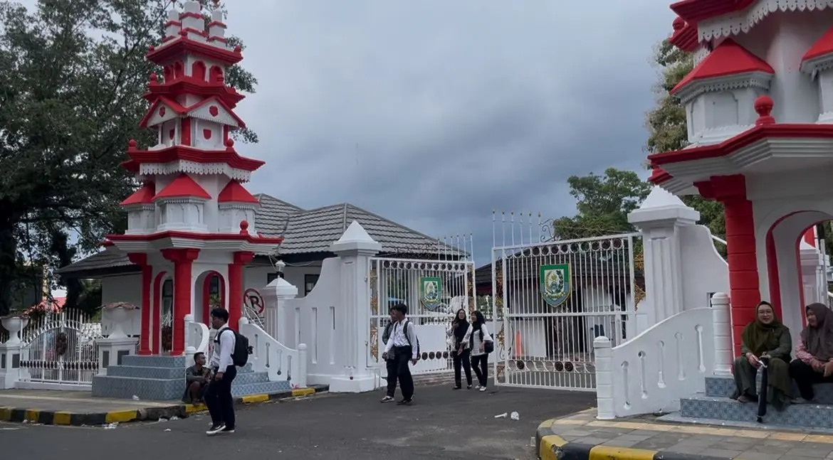 Pelamar Membludak, Job Fair Bengkulu Jadi Bukti Krisis Lapangan Kerja