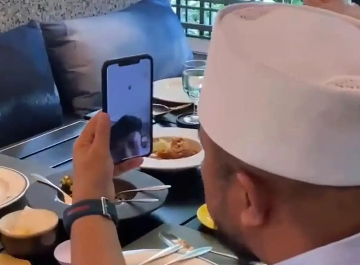 Willie Salim saat melakukan Video Call dengan Gubernur Bengkulu, Helmi Hasan