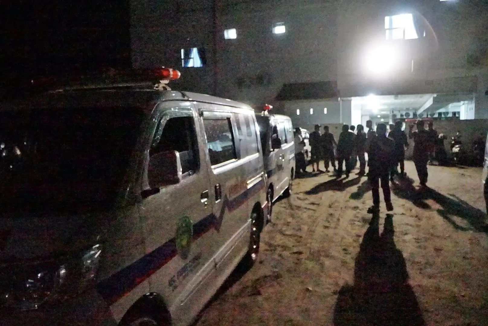 Pemprov Siapkan Ambulans untuk Korban Tragedi Kapal Tenggelam