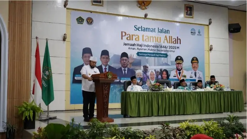 Turut hadir dalam kegiatan ini Kepala Kantor Wilayah Direktorat Jenderal Imigrasi Bengkulu, Victor Manurung, Kepala Kantor Imigrasi Kelas I TPI Bengkulu, Raden Imam Jato Prabowo, unsur Forum Koordinasi Pimpinan Daerah (Forkopimda), perwakilan Kementerian Agama, serta ratusan jamaah dan keluarga yang mendampingi.