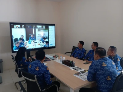 Kepala Kantor Imigrasi Bengkulu Ikuti Sosialisasi SE Dirjen Imigrasi tentang Penyesuaian Pelayanan Izin Tinggal Keimigrasian 