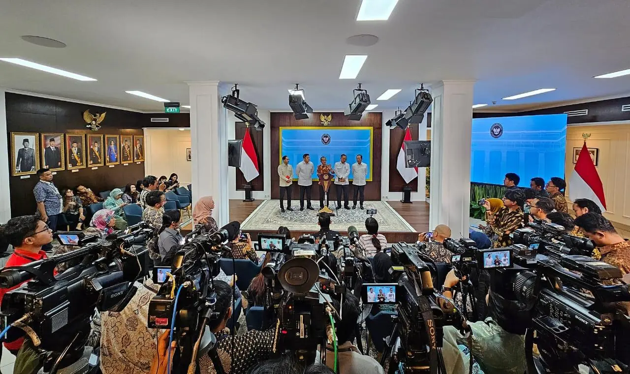Pemerintah Cabut Empat Izin Usaha Pertambangan di Raja Ampat