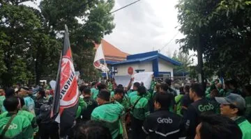Driver di Bengkulu Protes Sistem Target Orderan dari Aplikator