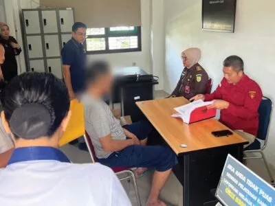 Kanwil DJP Bengkulu-Lampung Serahkan Tersangka Pengemplangan Pajak