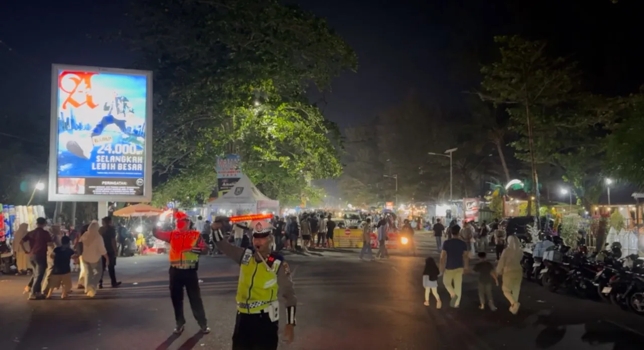 Polda Bengkulu Kerahkan Ratusan Personel Amankan Malam Pembukaan Festival Tabot 2025