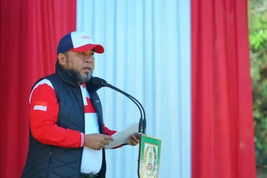 Gubernur Helmi Serukan Persatuan di Tengah Tsunami Budaya Asing