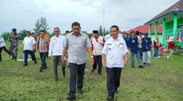 Wakil Gubernur (Wagub) Bengkulu, Mian, meninjau SMAN 6 Bengkulu Utara di Pulau Enggano pada Rabu (9/7) pagi