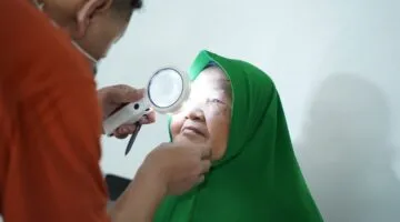 BCA dan PERDAMI Perkuat Akses Kesehatan Mata Lewat Operasi Katarak Gratis di Bengkulu