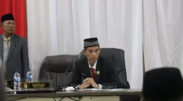 Ketua DPRD Mukomuko, Zamhari