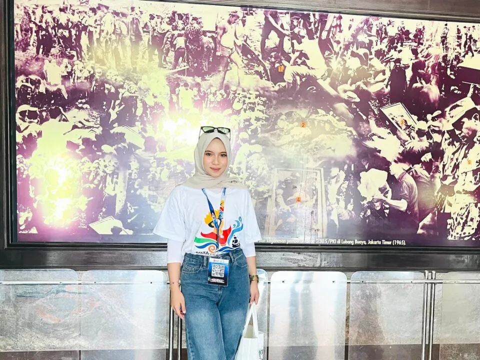 Gaungkan Sejarah, Duta Maritim Delegasi Bengkulu Berkunjung ke Monumen Pancasila