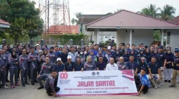Kantor Imigrasi Kelas I TPI Bengkulu Ikuti Fun Walk Peringati HUT ke-80 Kemerdekaan RI
