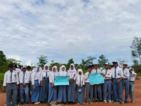 Pelajar SMAN 12 Kaur Memohon ke Gubernur dan Presiden